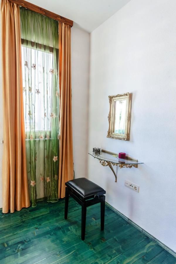 Апартаменты Apartments Rux de Luxe Бар