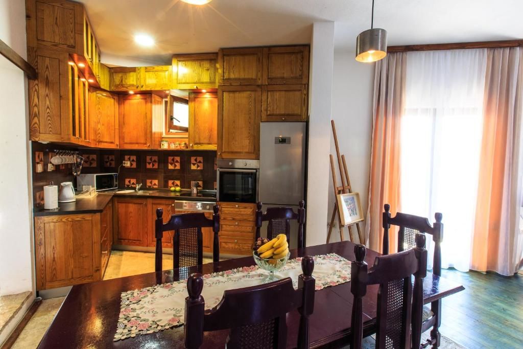 Апартаменты Apartments Rux de Luxe Бар